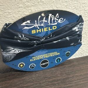 Salt Life Shield Neck Cover in Black and White